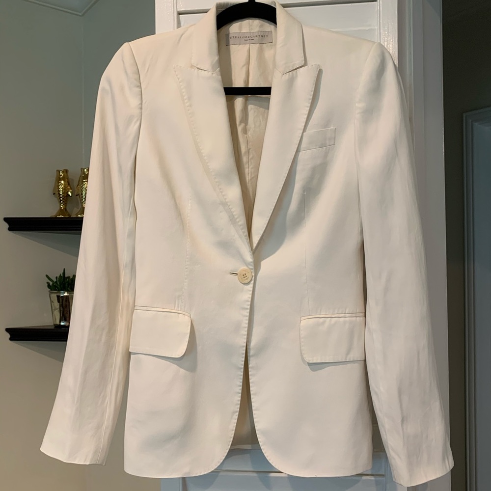 White Stella McCartney blazer. Size 38
